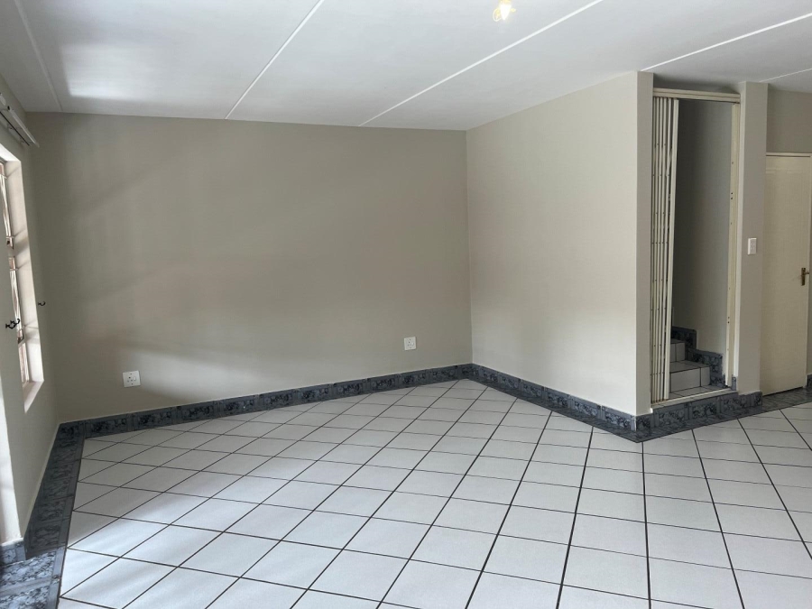 4 Bedroom Property for Sale in Woodmead Gauteng
