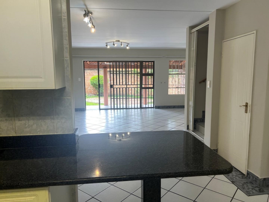 4 Bedroom Property for Sale in Woodmead Gauteng