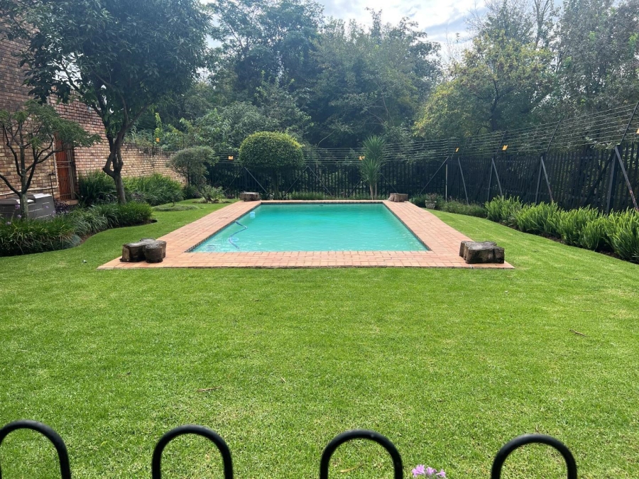 4 Bedroom Property for Sale in Woodmead Gauteng