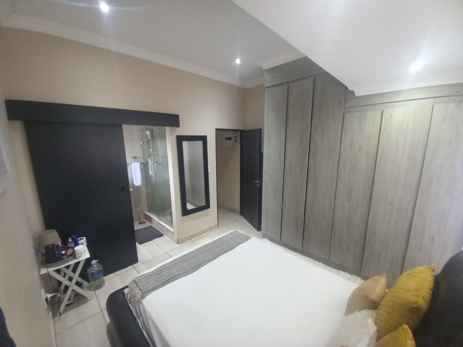 To Let 2 Bedroom Property for Rent in Pomona Gauteng