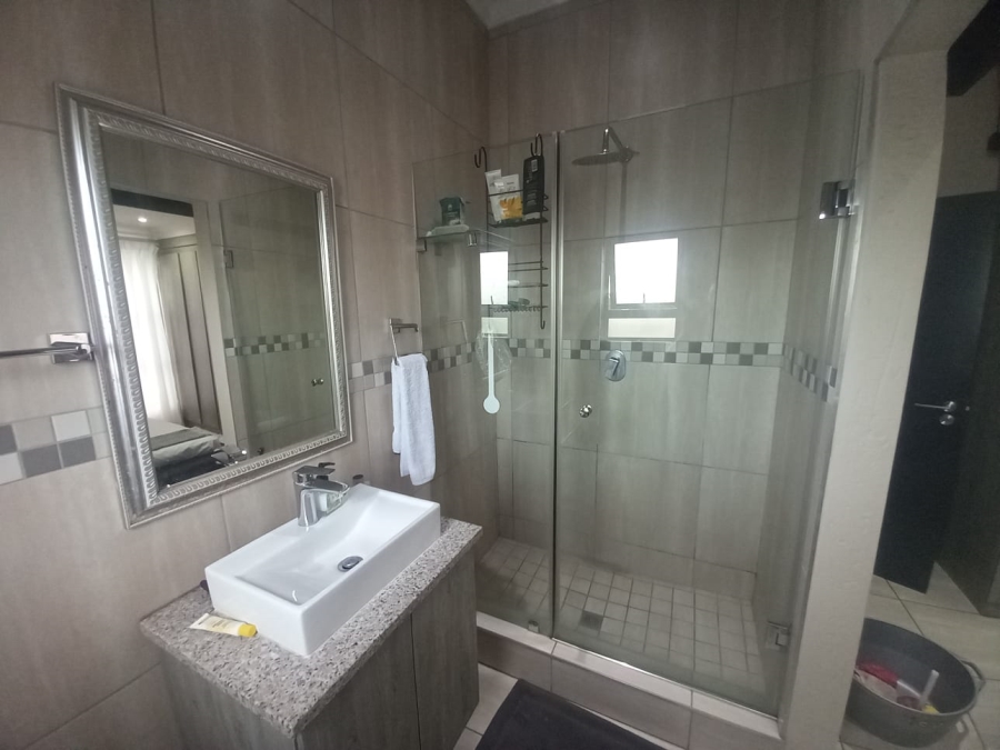To Let 2 Bedroom Property for Rent in Pomona Gauteng