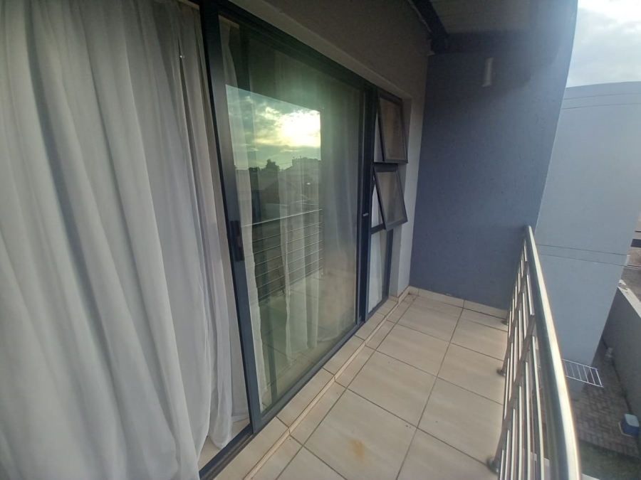 To Let 2 Bedroom Property for Rent in Pomona Gauteng