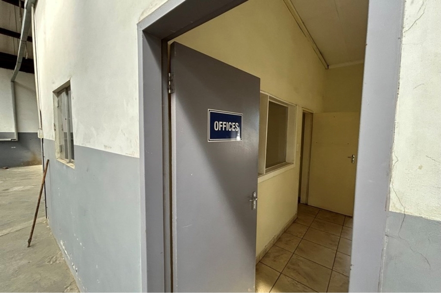 Commercial Property for Sale in Anderbolt Gauteng