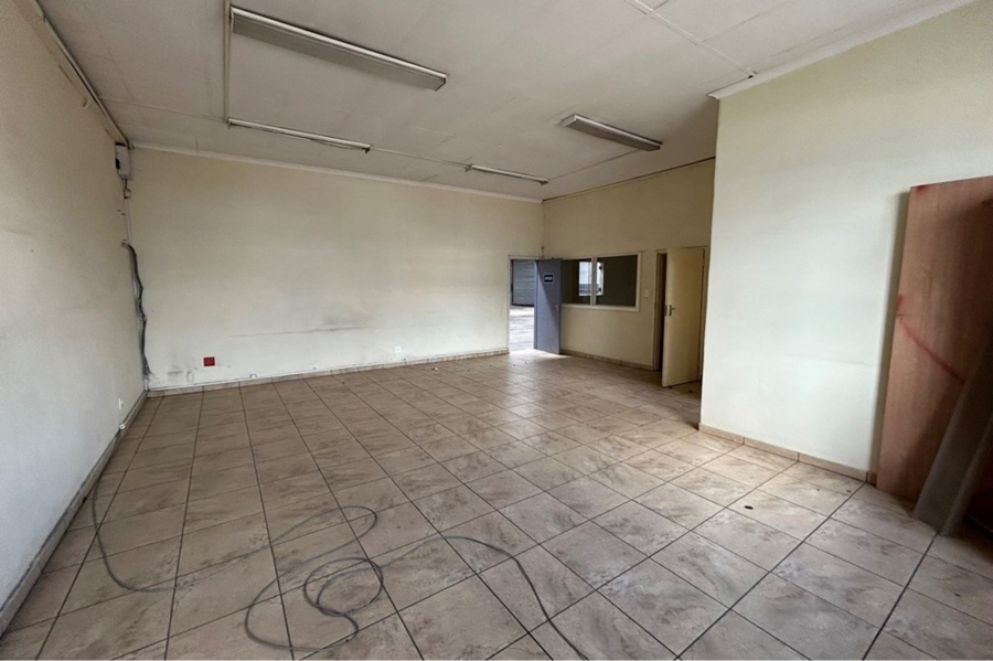 Commercial Property for Sale in Anderbolt Gauteng