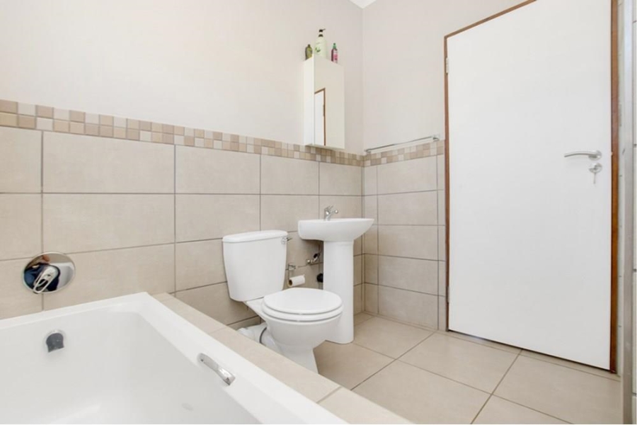 4 Bedroom Property for Sale in South Hills Gauteng