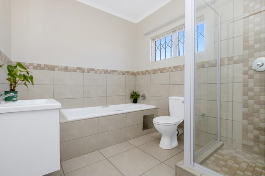 4 Bedroom Property for Sale in South Hills Gauteng