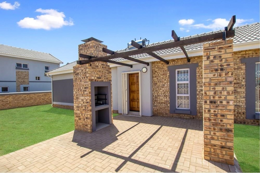 4 Bedroom Property for Sale in South Hills Gauteng
