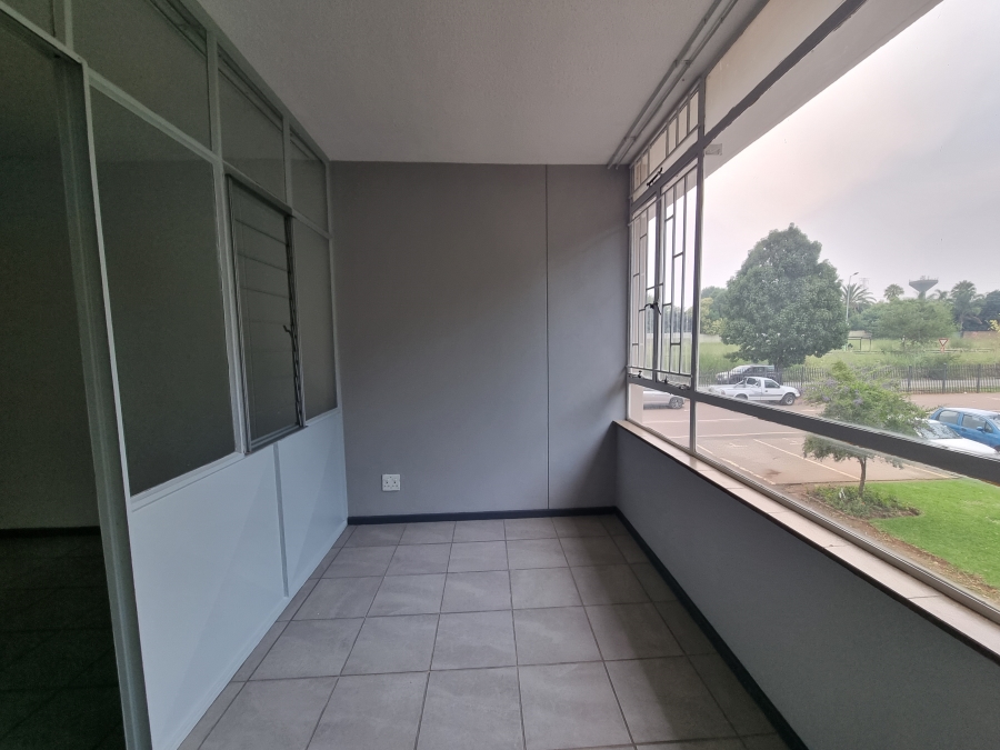 To Let 1 Bedroom Property for Rent in Elardus Park Gauteng