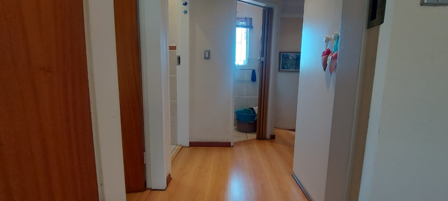2 Bedroom Property for Sale in Birchleigh Gauteng