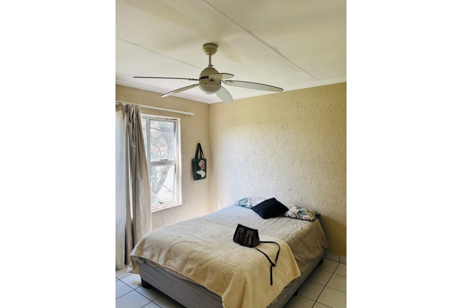 2 Bedroom Property for Sale in Bromhof Gauteng