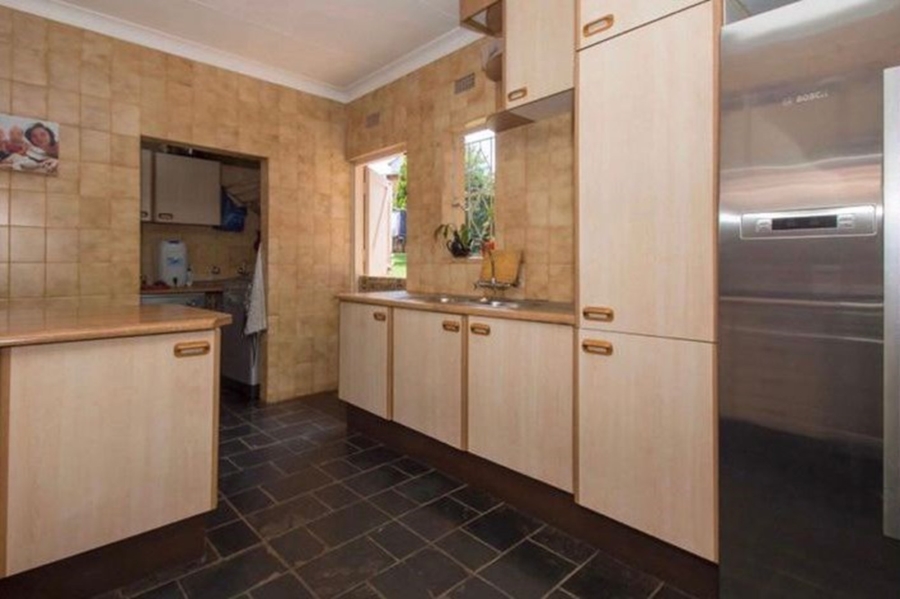 To Let 3 Bedroom Property for Rent in Wilro Park Gauteng