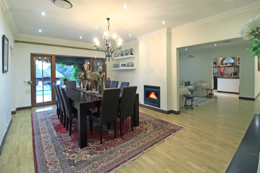 5 Bedroom Property for Sale in Bryanston Gauteng