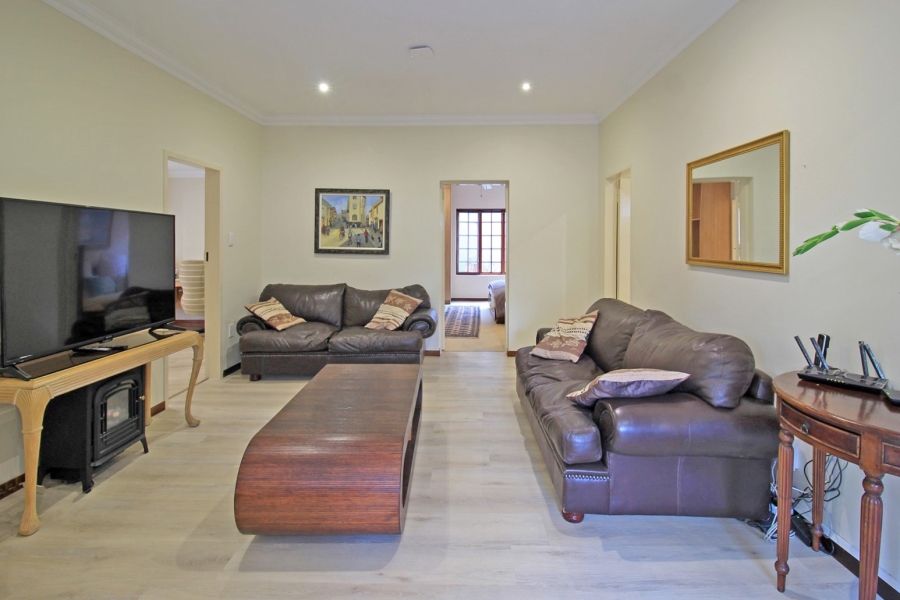 5 Bedroom Property for Sale in Bryanston Gauteng