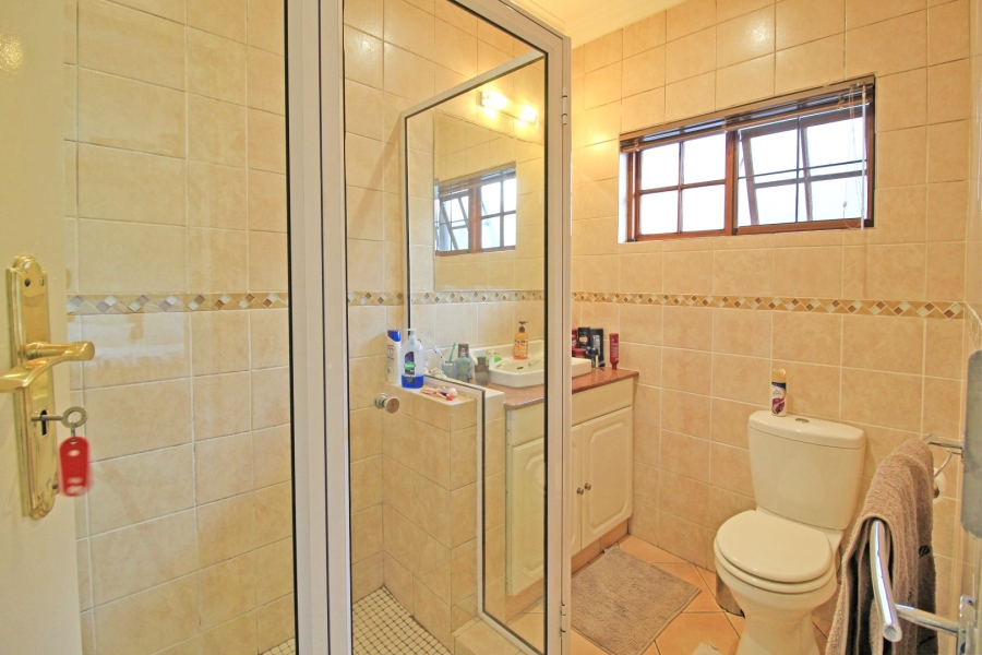 5 Bedroom Property for Sale in Bryanston Gauteng