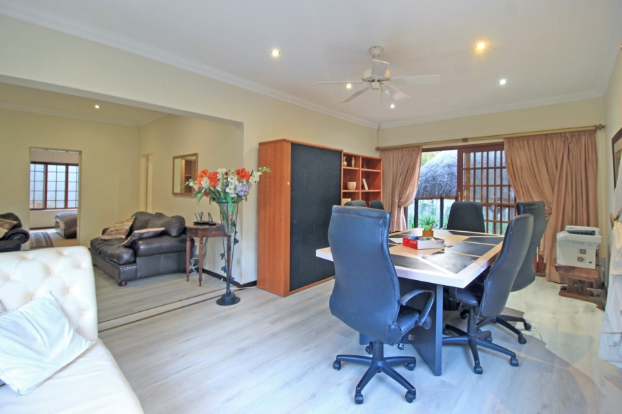 5 Bedroom Property for Sale in Bryanston Gauteng