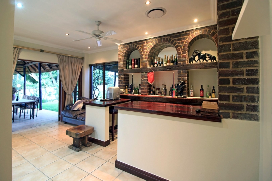 5 Bedroom Property for Sale in Bryanston Gauteng