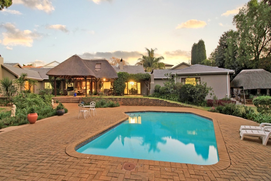 5 Bedroom Property for Sale in Bryanston Gauteng