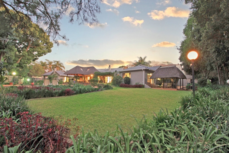 5 Bedroom Property for Sale in Bryanston Gauteng
