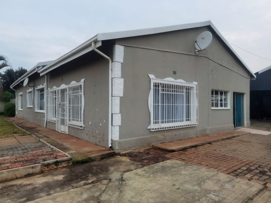 3 Bedroom Property for Sale in Dalview Gauteng
