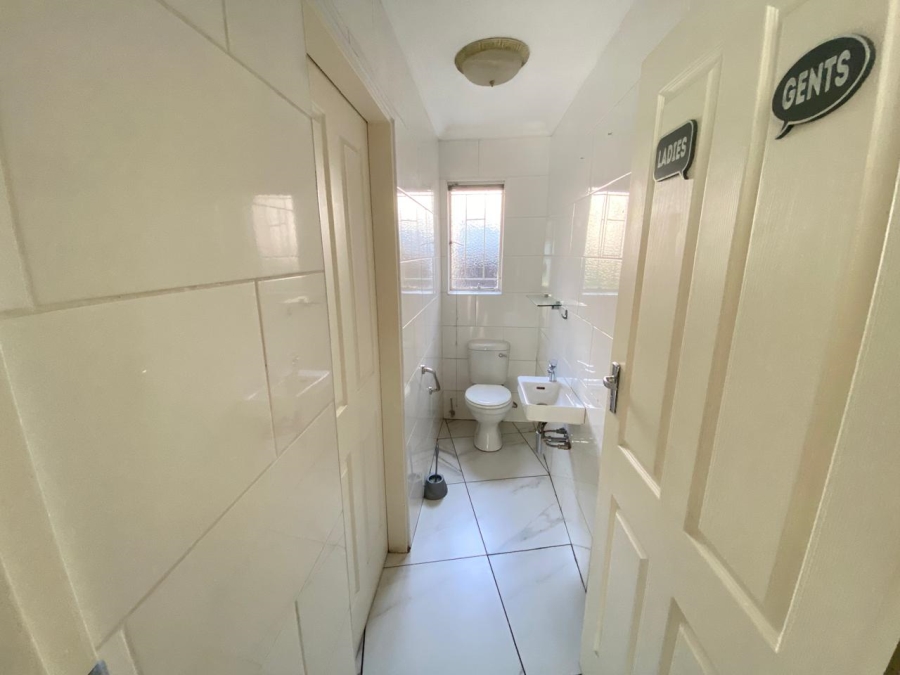 To Let commercial Property for Rent in Erasmuskloof Gauteng