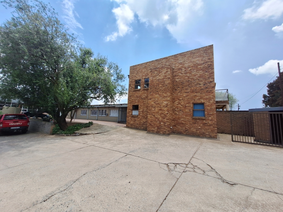 To Let commercial Property for Rent in Aureus Gauteng