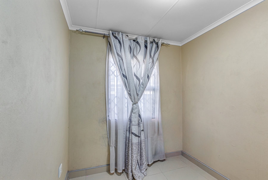 To Let 3 Bedroom Property for Rent in Inadan Gauteng
