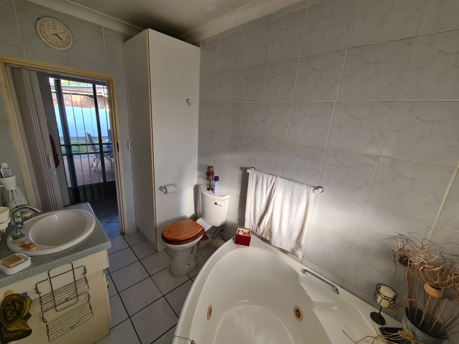 3 Bedroom Property for Sale in Vanderbijlpark SW 1 Gauteng