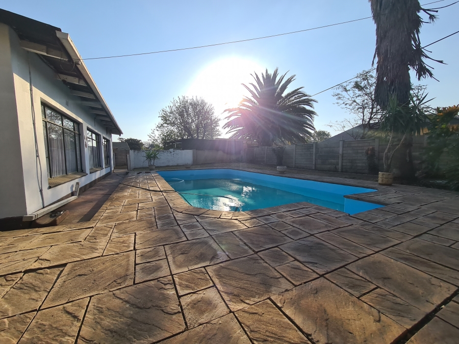 3 Bedroom Property for Sale in Vanderbijlpark SW 1 Gauteng