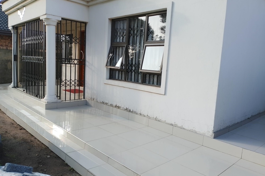 3 Bedroom Property for Sale in Pimville Zone 5 Gauteng