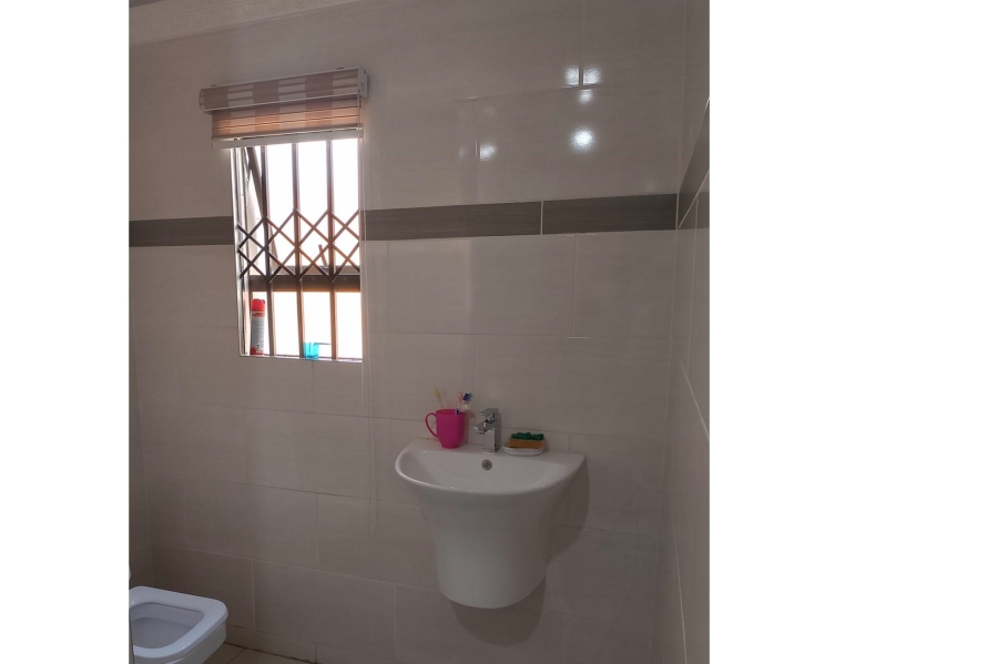 3 Bedroom Property for Sale in Pimville Zone 5 Gauteng
