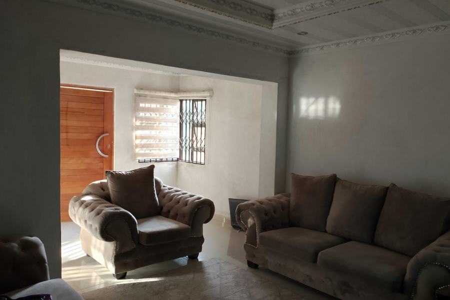 3 Bedroom Property for Sale in Pimville Zone 5 Gauteng