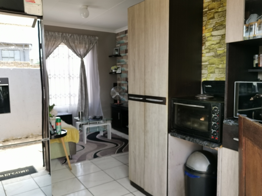 2 Bedroom Property for Sale in Mabopane Unit S Gauteng