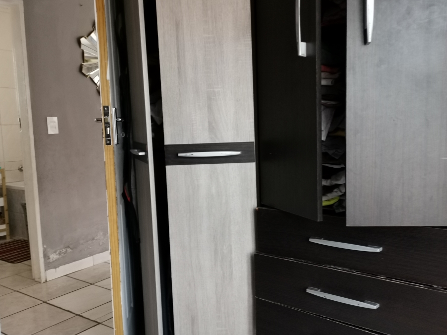 2 Bedroom Property for Sale in Mabopane Unit S Gauteng
