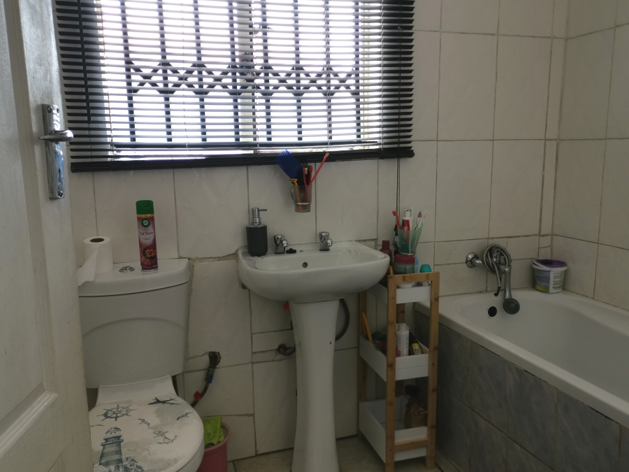 2 Bedroom Property for Sale in Mabopane Unit S Gauteng