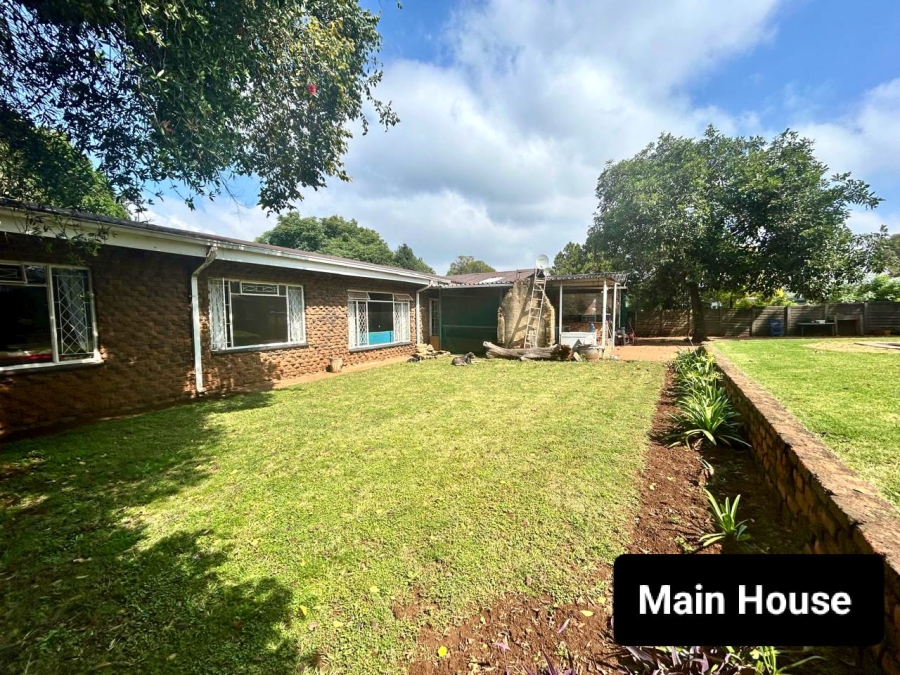 7 Bedroom Property for Sale in Valhalla Gauteng