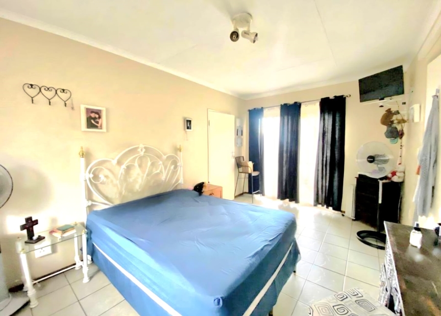 3 Bedroom Property for Sale in Magalieskruin Gauteng
