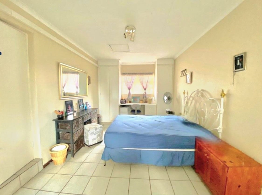 3 Bedroom Property for Sale in Magalieskruin Gauteng