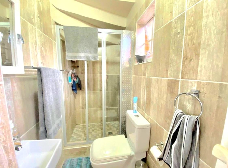 3 Bedroom Property for Sale in Magalieskruin Gauteng