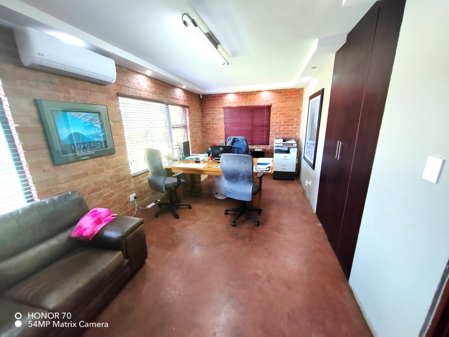 3 Bedroom Property for Sale in Magalieskruin Gauteng