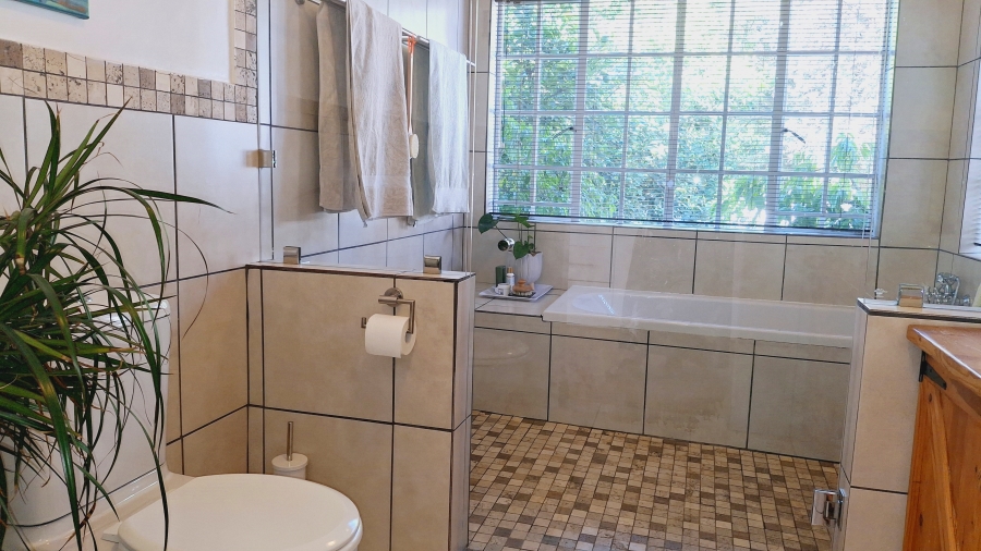 3 Bedroom Property for Sale in Villieria Gauteng