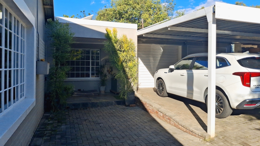 3 Bedroom Property for Sale in Villieria Gauteng