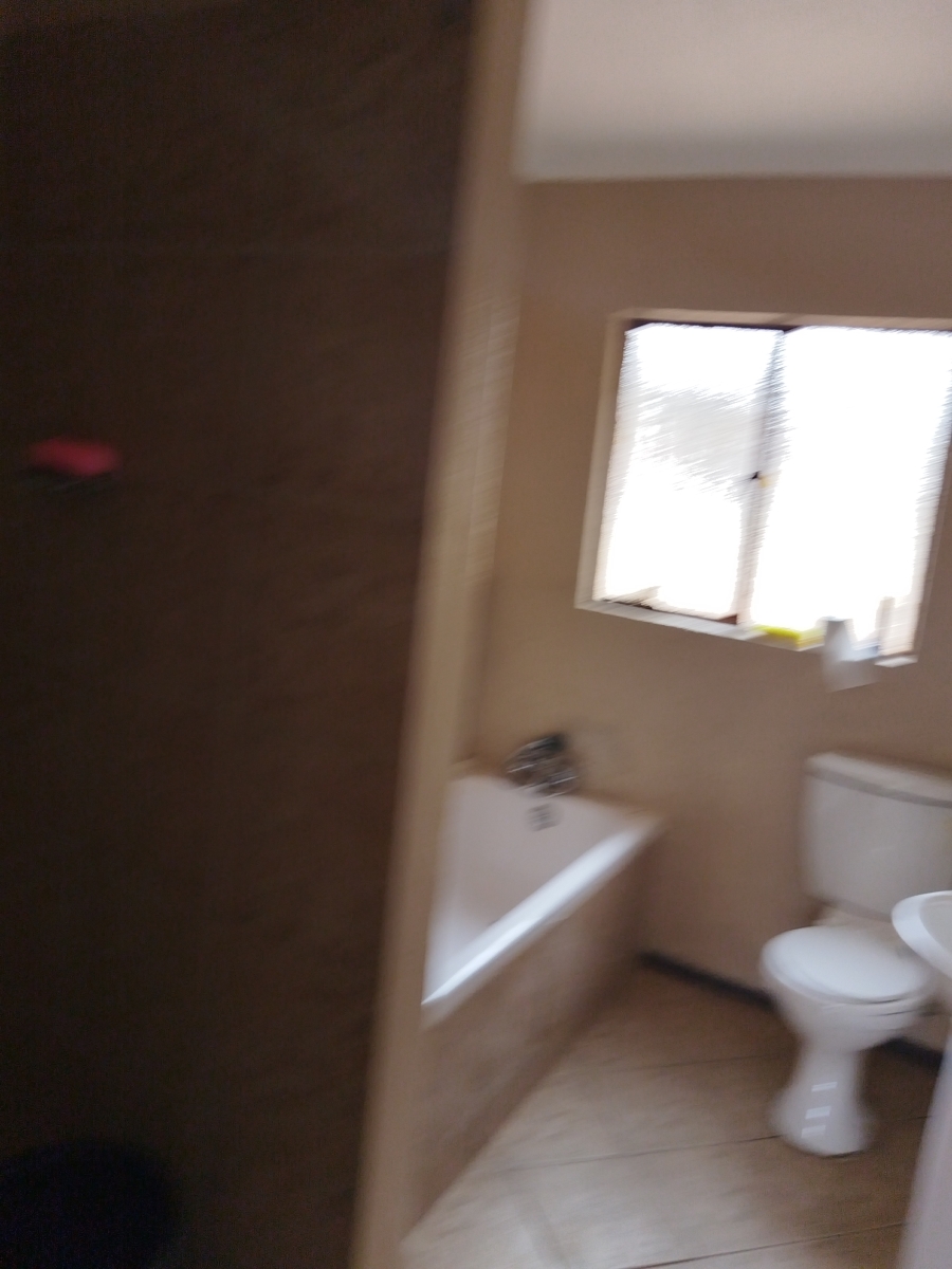 3 Bedroom Property for Sale in The Orchards Gauteng