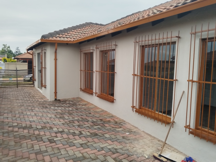3 Bedroom Property for Sale in The Orchards Gauteng