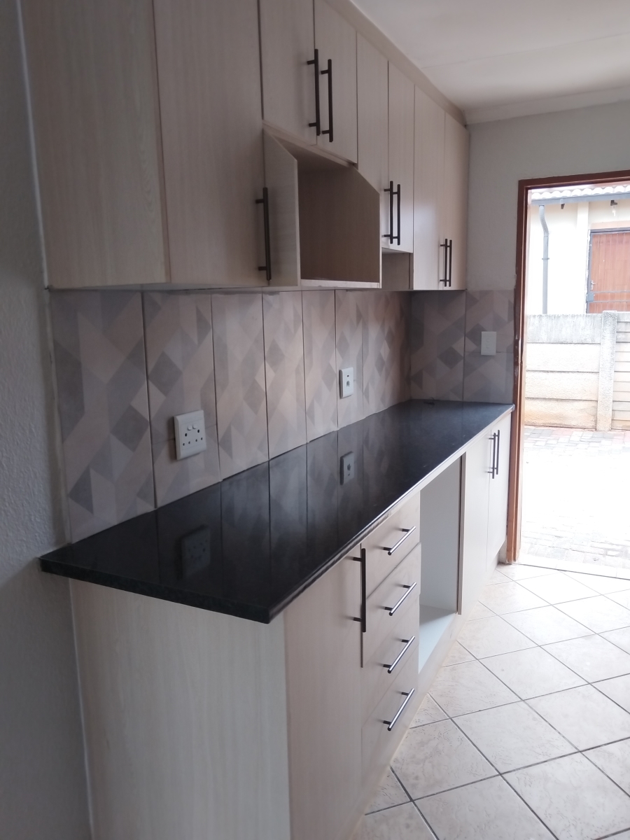 3 Bedroom Property for Sale in The Orchards Gauteng
