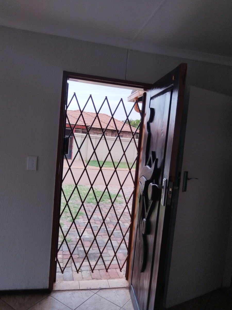 3 Bedroom Property for Sale in The Orchards Gauteng
