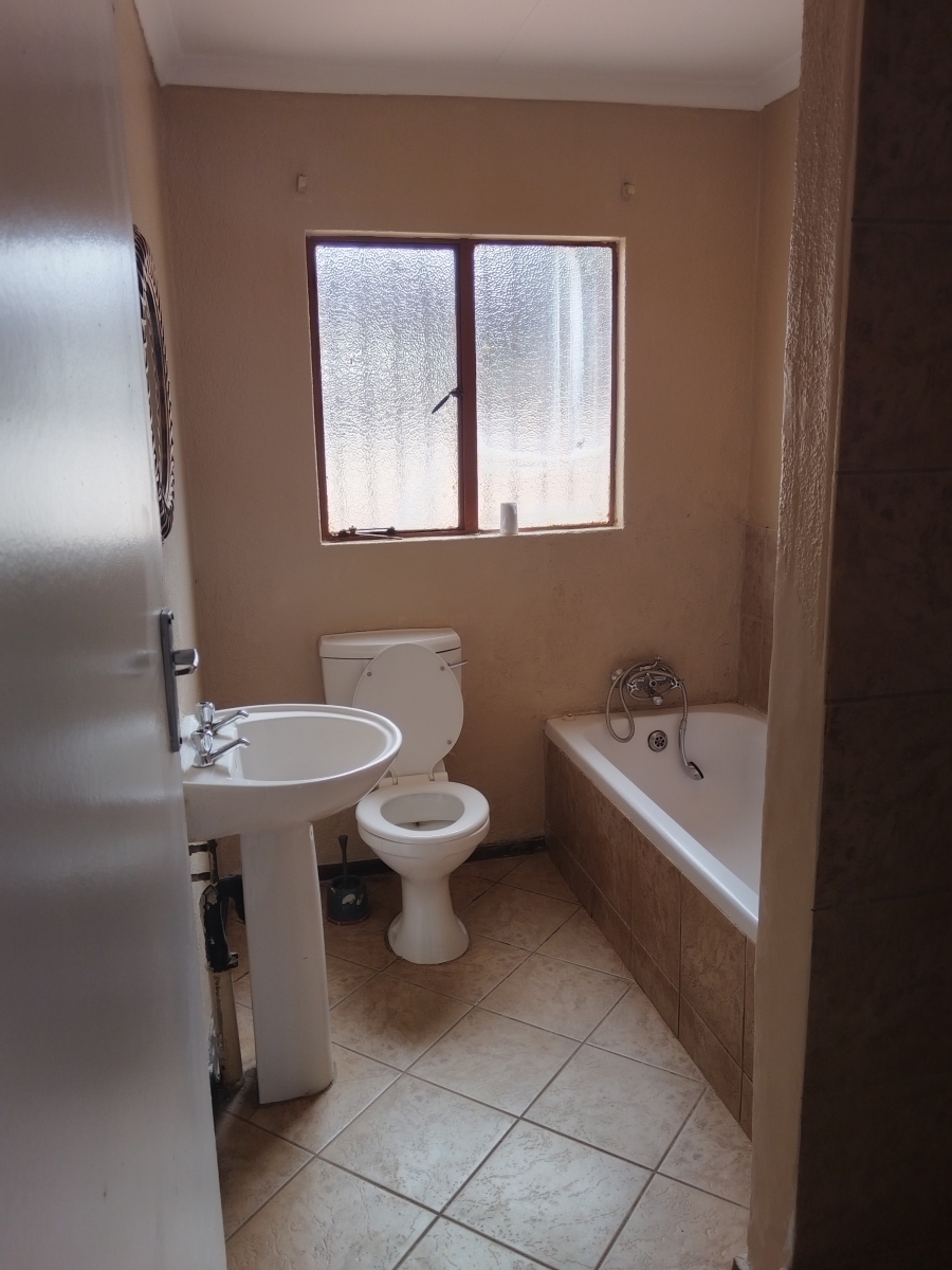 3 Bedroom Property for Sale in The Orchards Gauteng