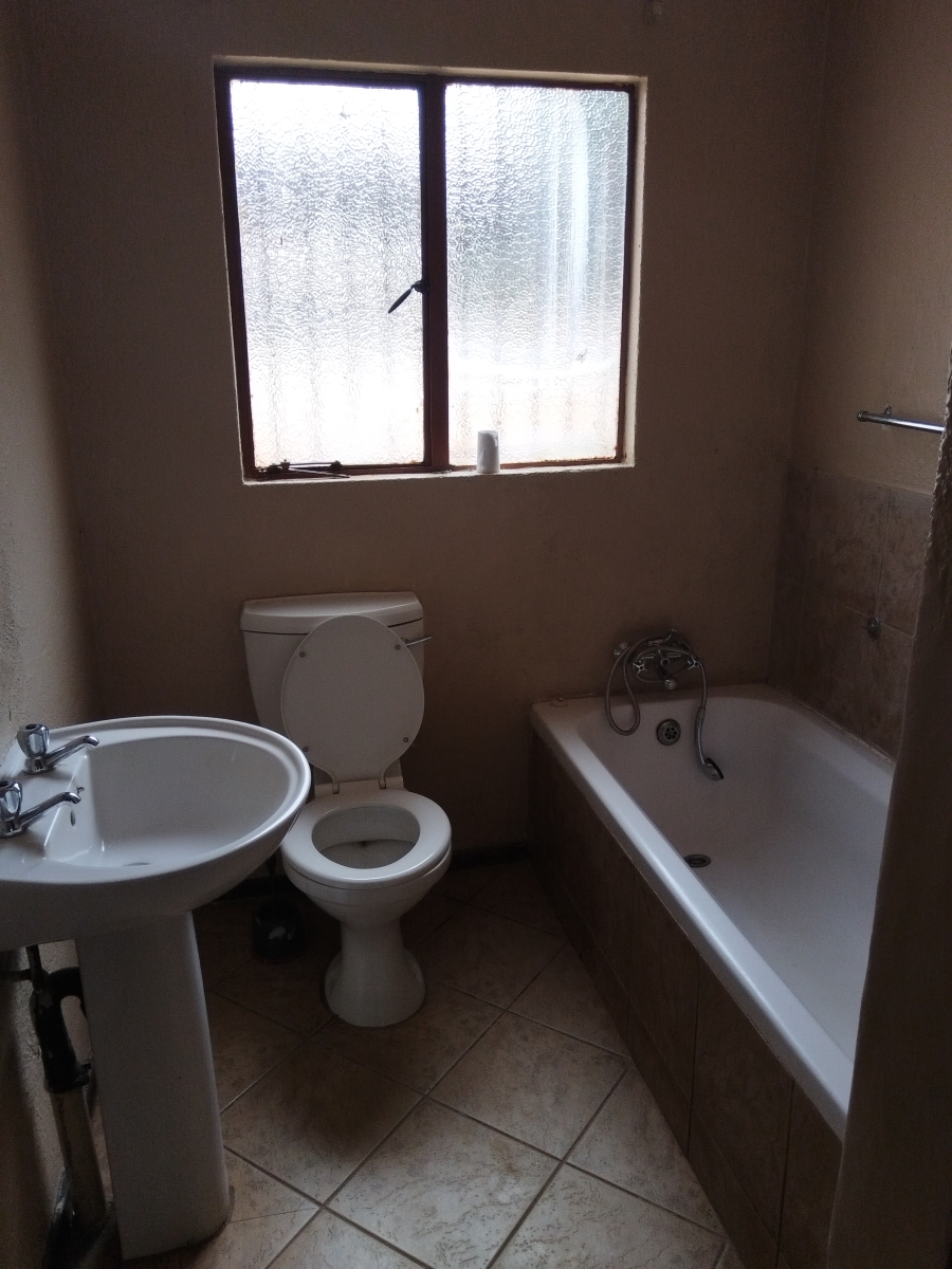 3 Bedroom Property for Sale in The Orchards Gauteng