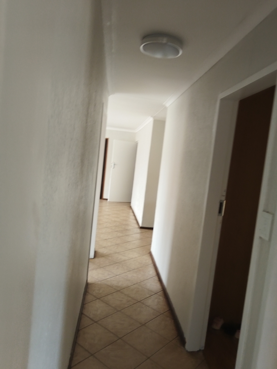 3 Bedroom Property for Sale in The Orchards Gauteng