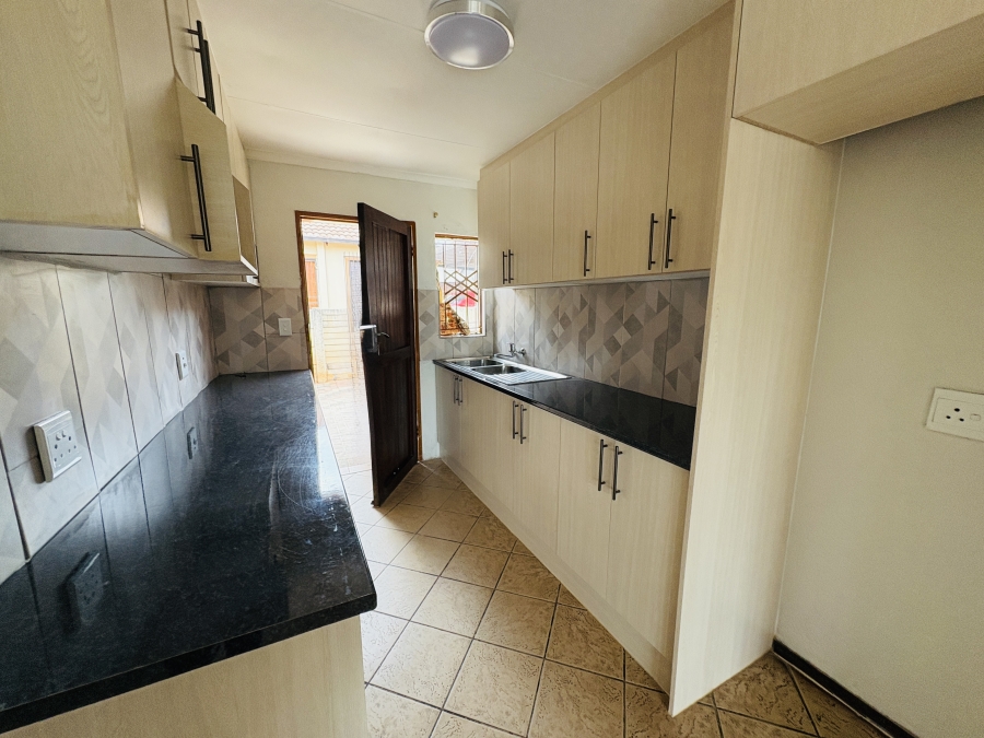 3 Bedroom Property for Sale in The Orchards Gauteng