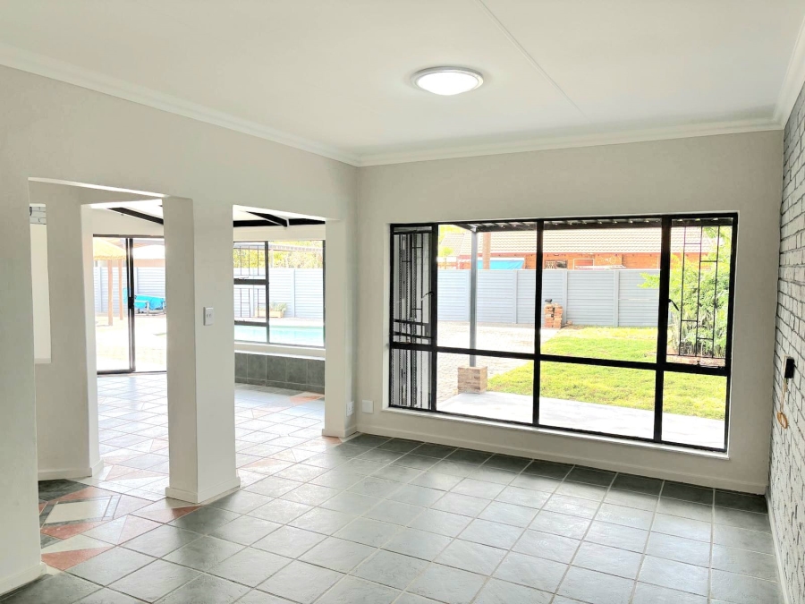 3 Bedroom Property for Sale in Doornpoort Gauteng
